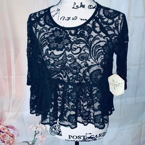 Brand New Rachael & Chloe Blouse 👚